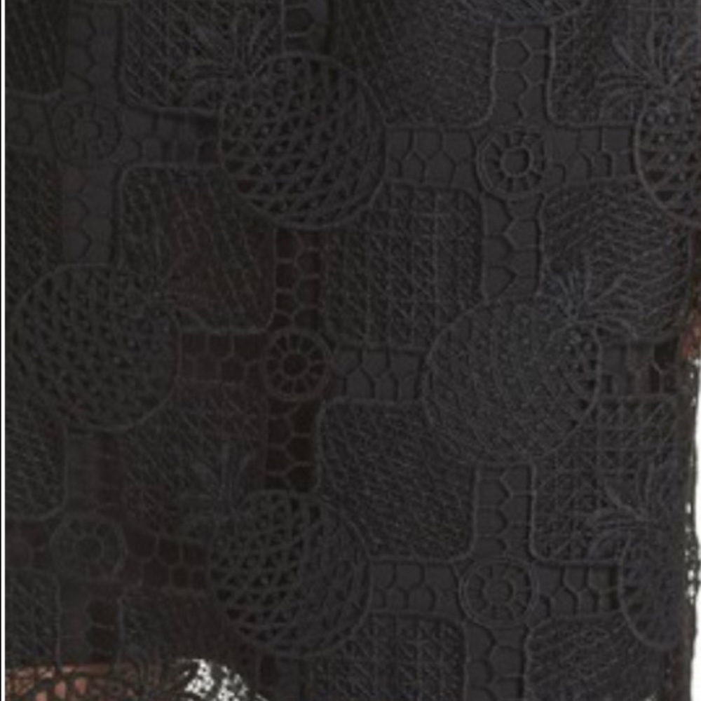 Sam Edelman
Strapless Lace Dress - Picture 4 of 4